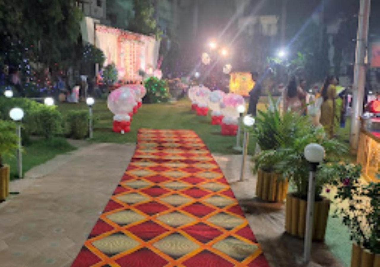 Hotel Blue Paradise Chandrapur Luaran gambar