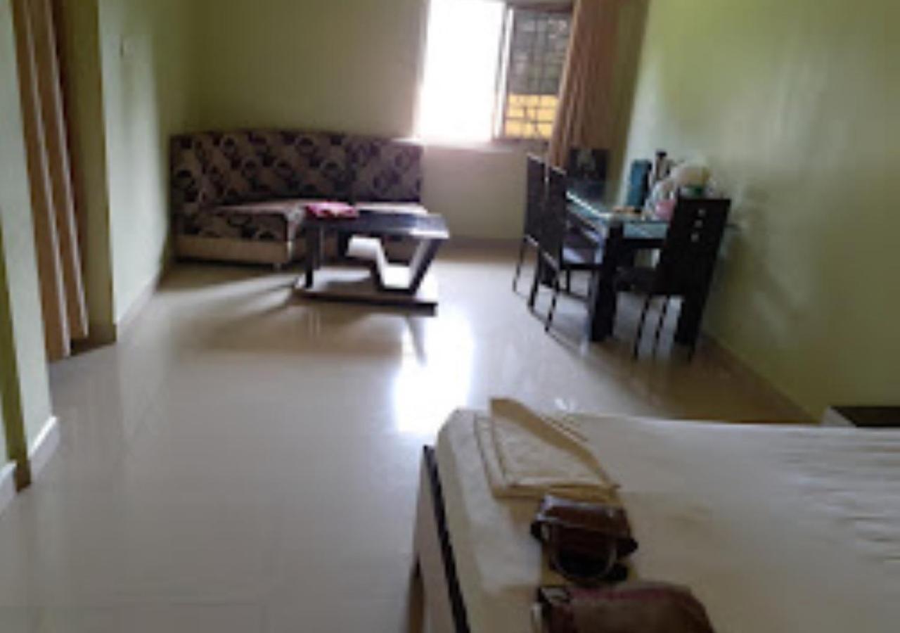 Hotel Blue Paradise Chandrapur Luaran gambar